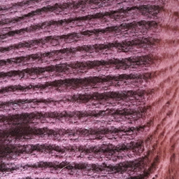 SUPER WARM HEAVY VERA WANG WINTER SWEATER PLUM XL - Picture 6 of 7